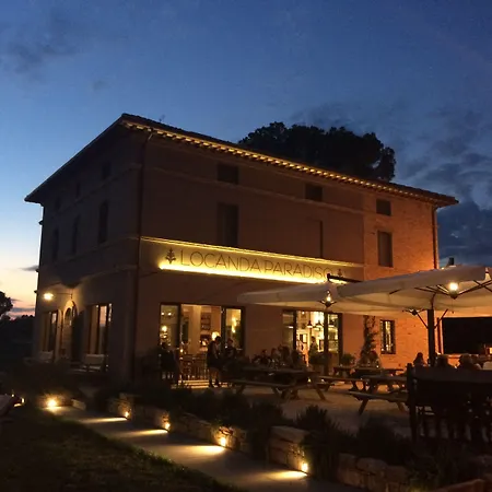 La Paradiso Lantgård