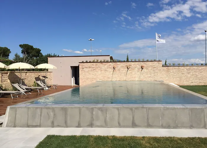 Gospodarstwo agroturystyczne La Paradiso *