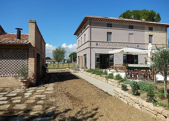 La Paradiso * SantʼEgidio